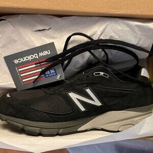 NIB New Balance 990v4 Black Women's 10D Men's 9